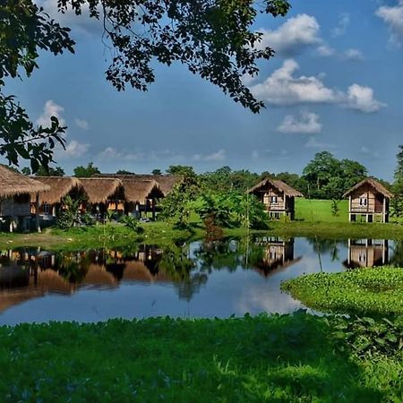 Yagdrasill Bamboo Cottage Bamungaon Ngoại thất bức ảnh